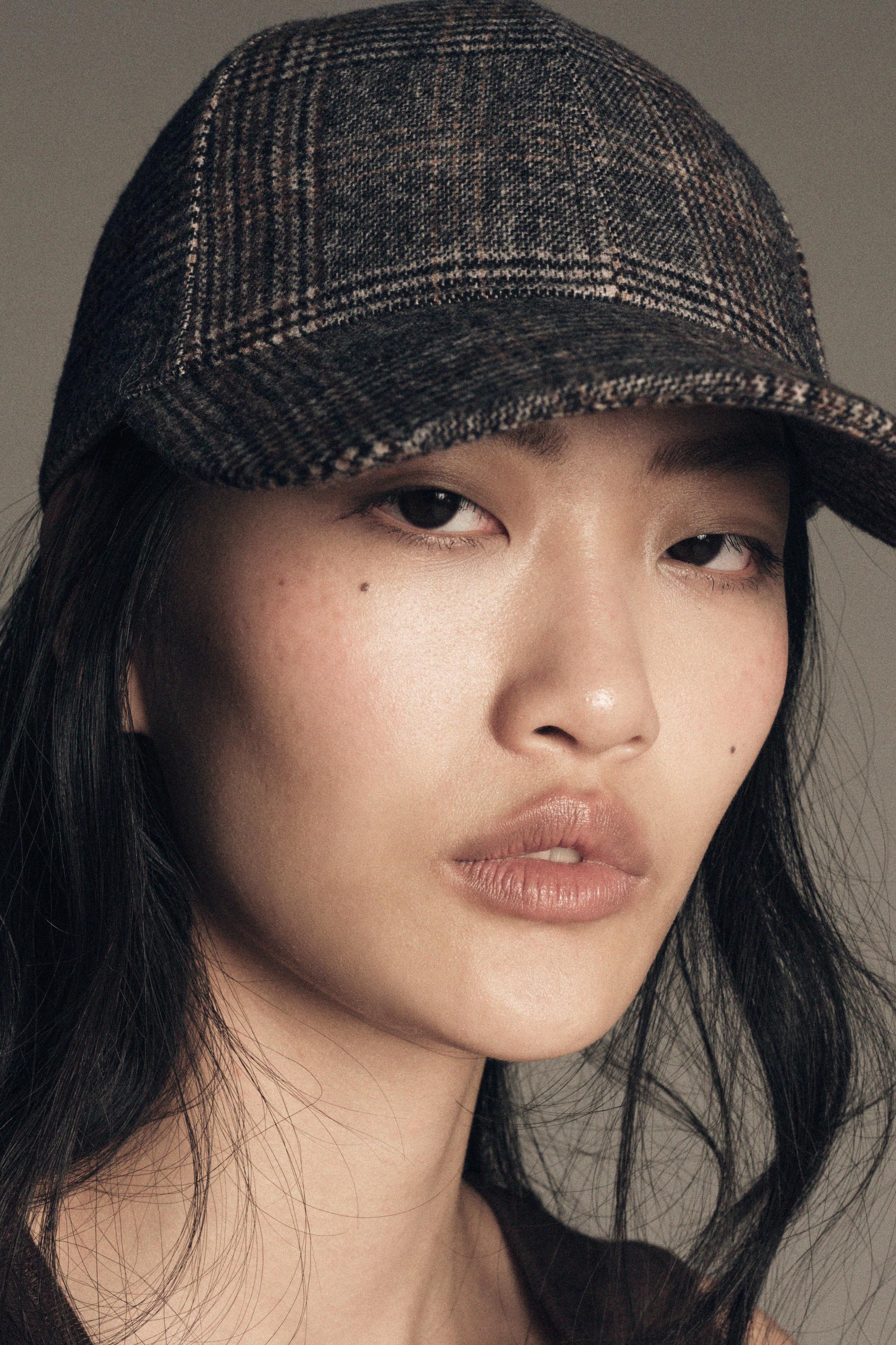 CASQUETTE EN LAINE À CARREAUX